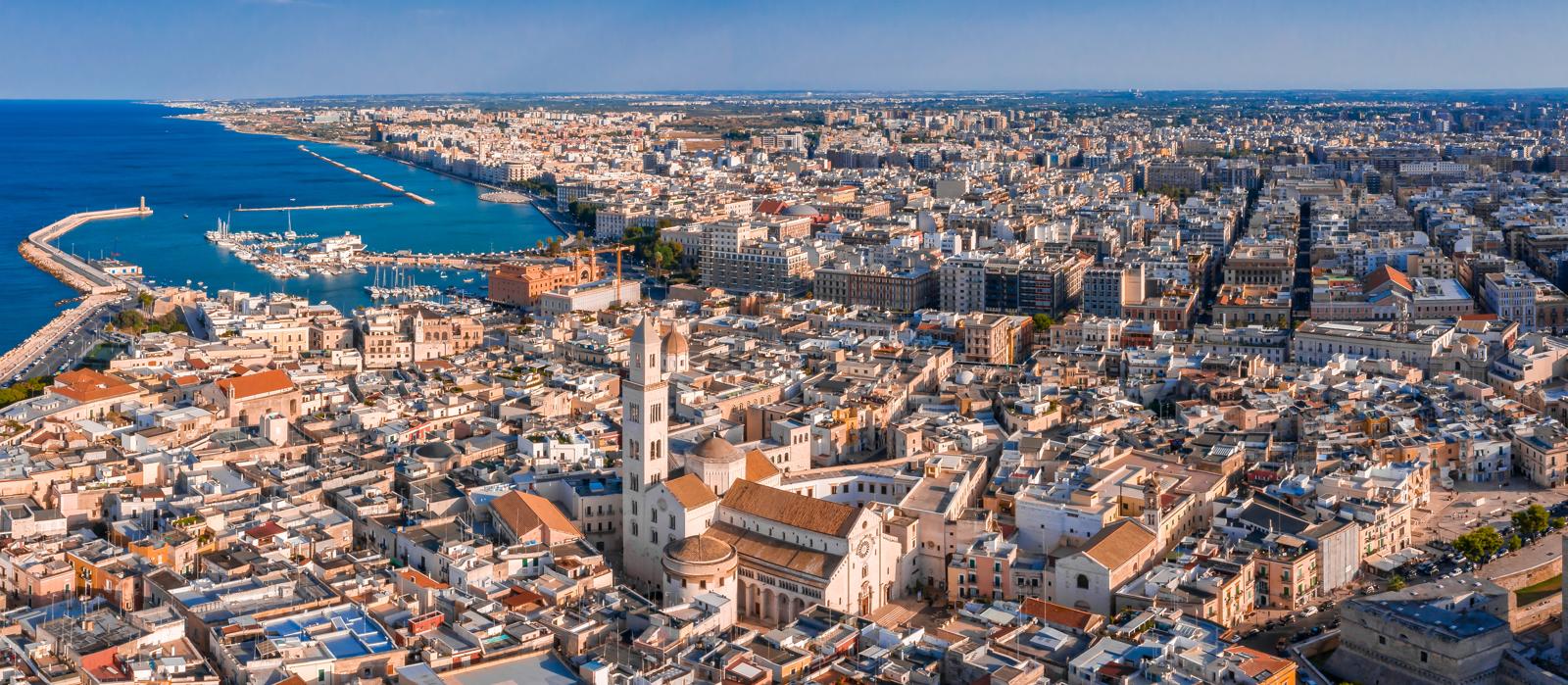 What to see in Bari in just one day? Unveiling the must-visit spots!