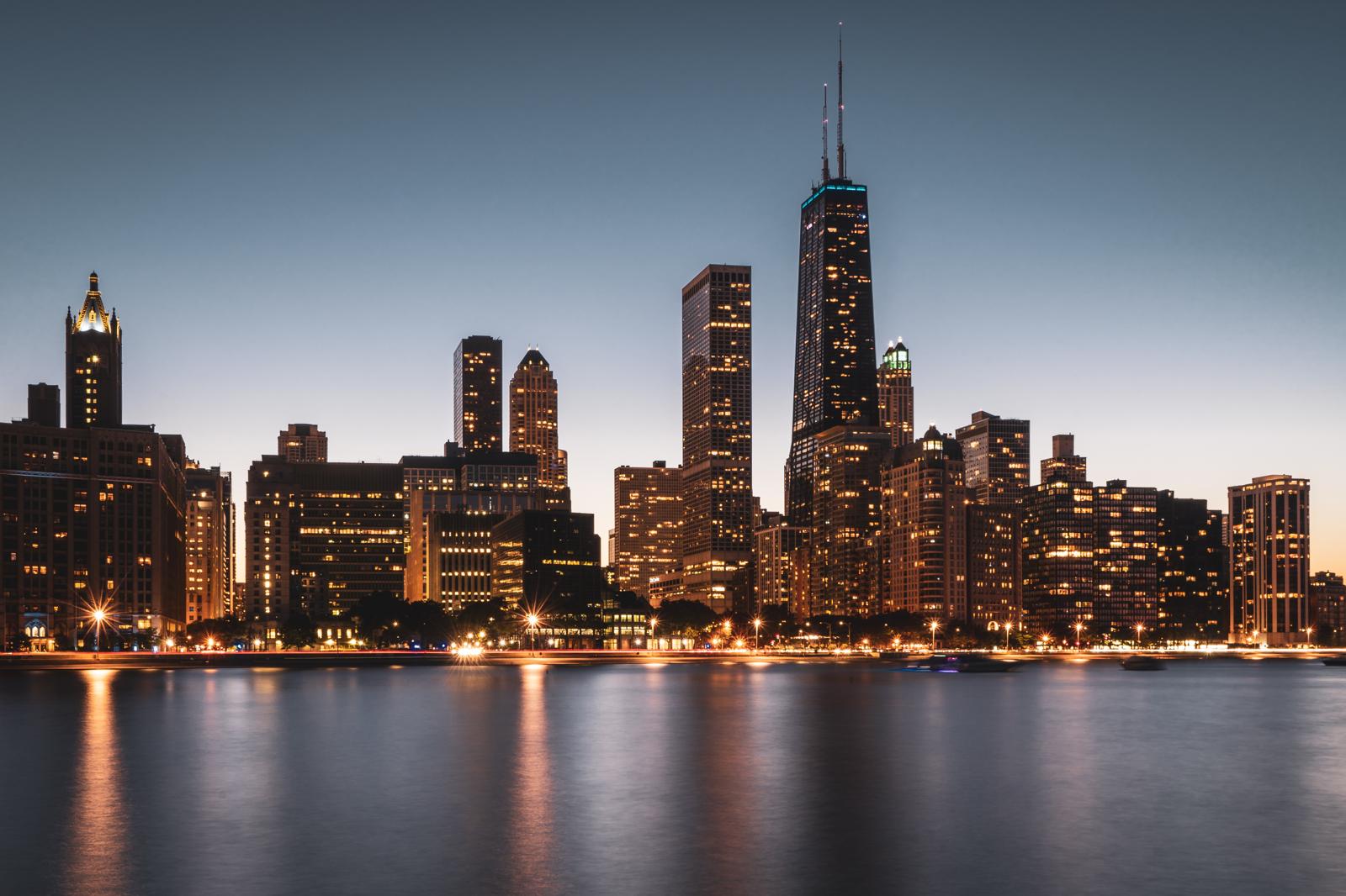 What to See in Chicago? Discover the Windy City’s Must-Visit Attractions!