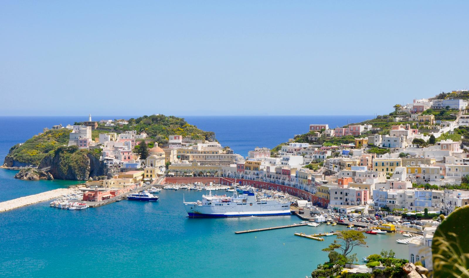 What to See in Ponza? Discover the Island’s Hidden Gems and Top Attractions