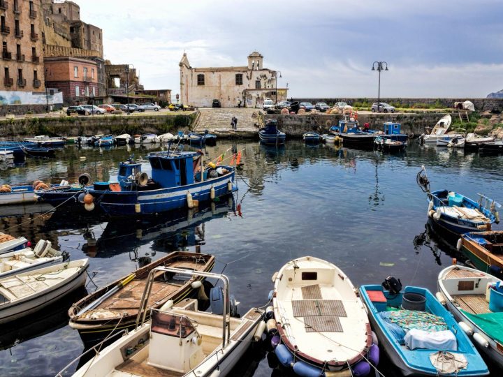 What to See in Pozzuoli? Discover the Ancient Wonders of This Roman Gem!