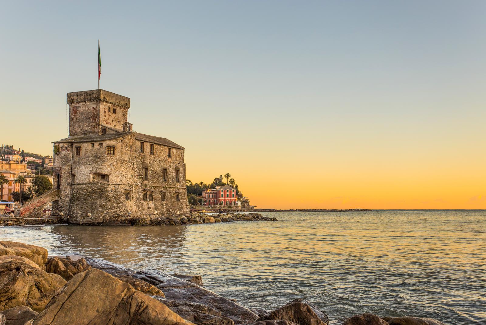 What to see in Rapallo? Discover the hidden gems of this charming Italian coastal town!