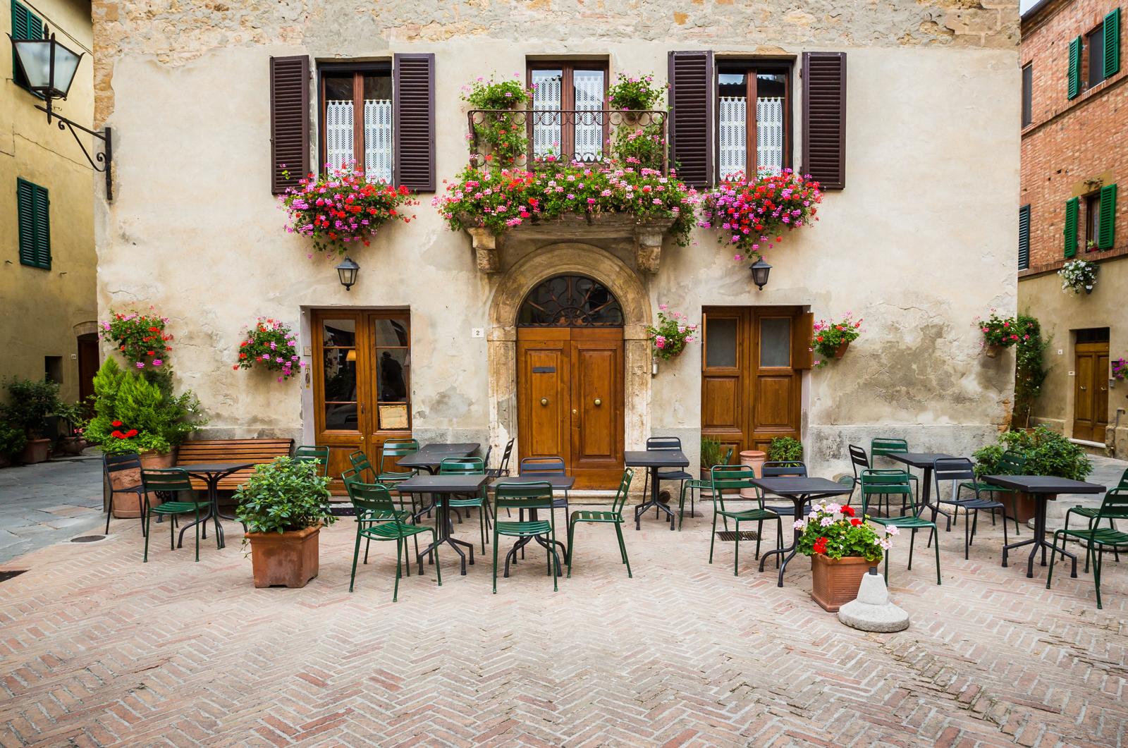 What to see in San Gimignano? Discover the Medieval Marvels of Tuscany’s Towering Treasure